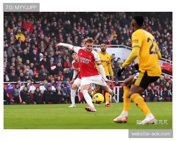 阿森纳客场2-2遭副班长狼队补时绝平,萨卡破门后伤退